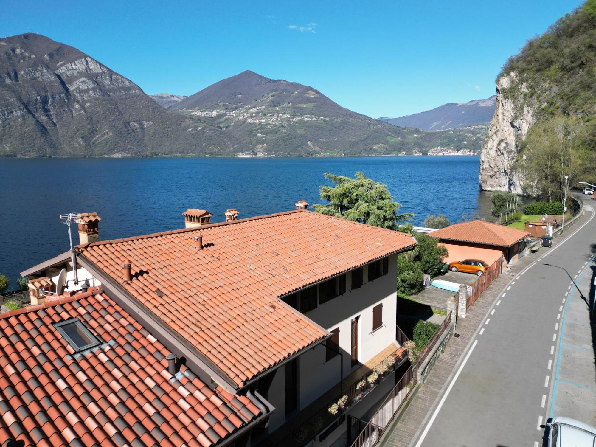 Casa Vacanze Finestra Del Pescatore Marone Exterior photo