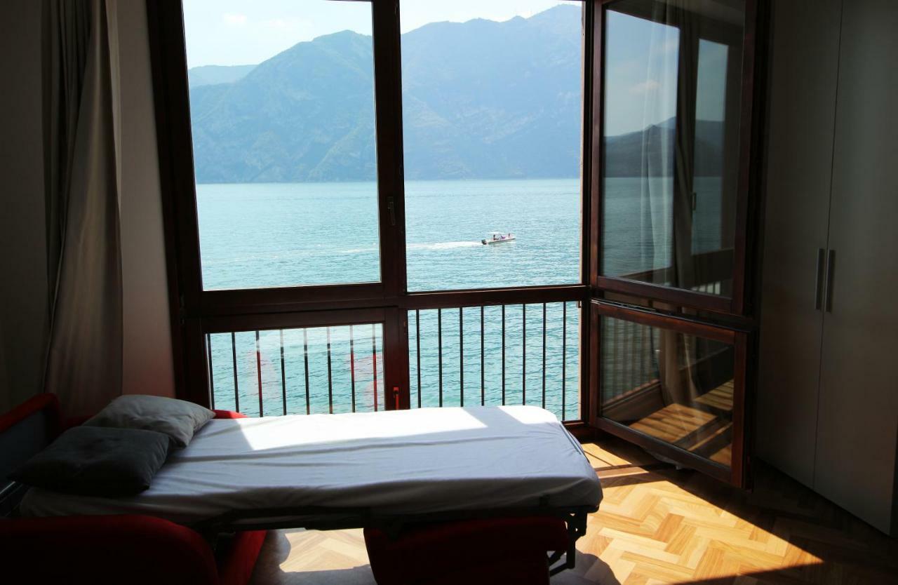 Casa Vacanze Finestra Del Pescatore Marone Exterior photo